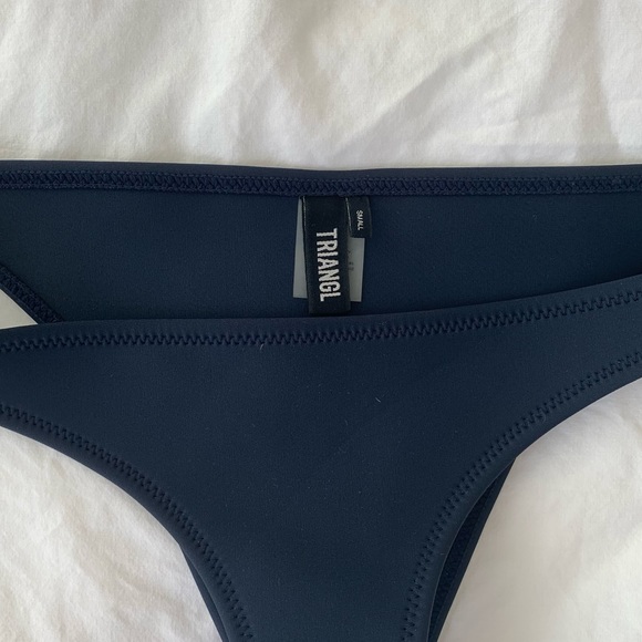 Triangl Billie Into the Night Bikini with Neoprene Drawstring Bag - Picture 7 of 8